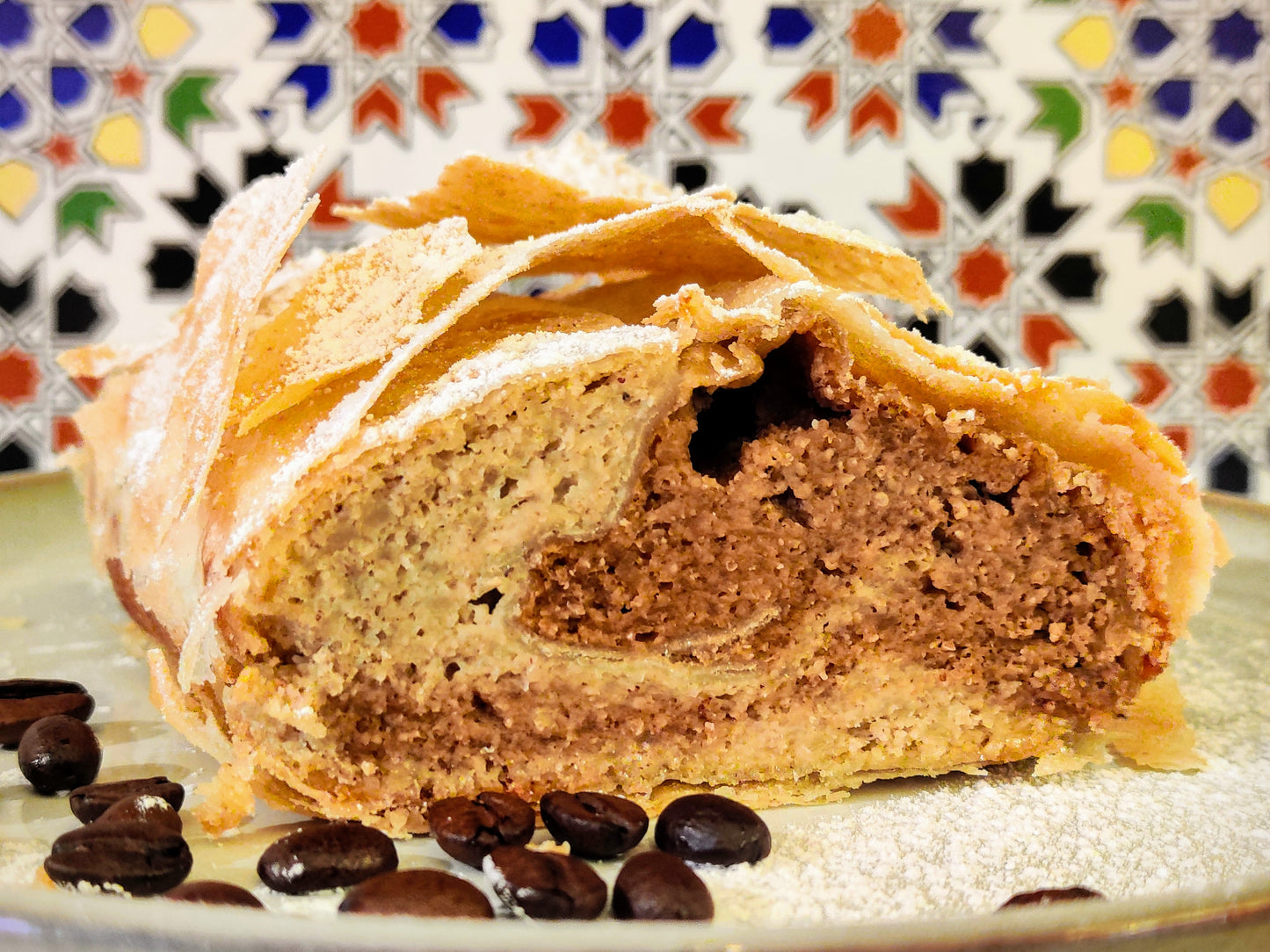 Cappuccino-Weißmohn-Strudel